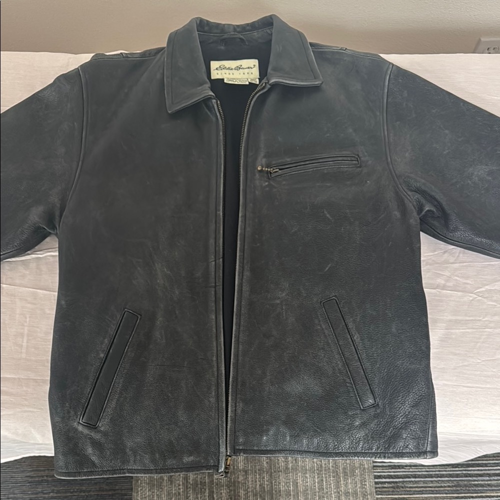 Eddie Bauer Black Leather Jacket Women’s Medium/Tall